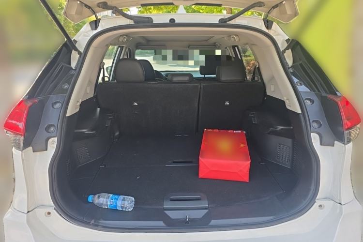 Used Nissan X-Trail 2020 2.0L XL ITS CVT 2WD SmartConnect Comfort Edition Trunk