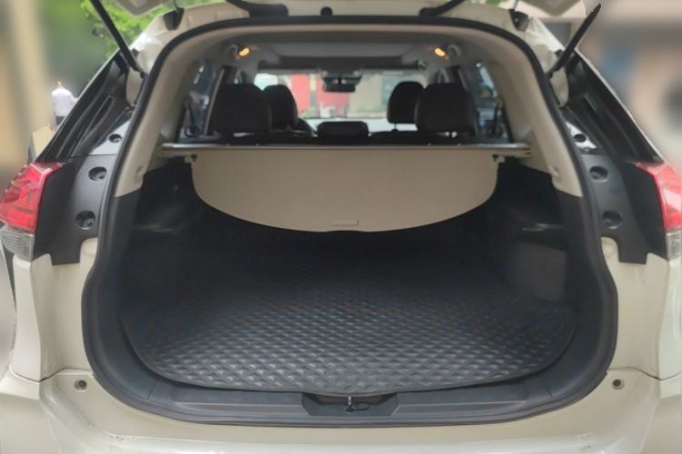 Used Nissan X-Trail 2020 2.0L XL Premium CVT 2WD SmartConnect Luxury Edition Trunk