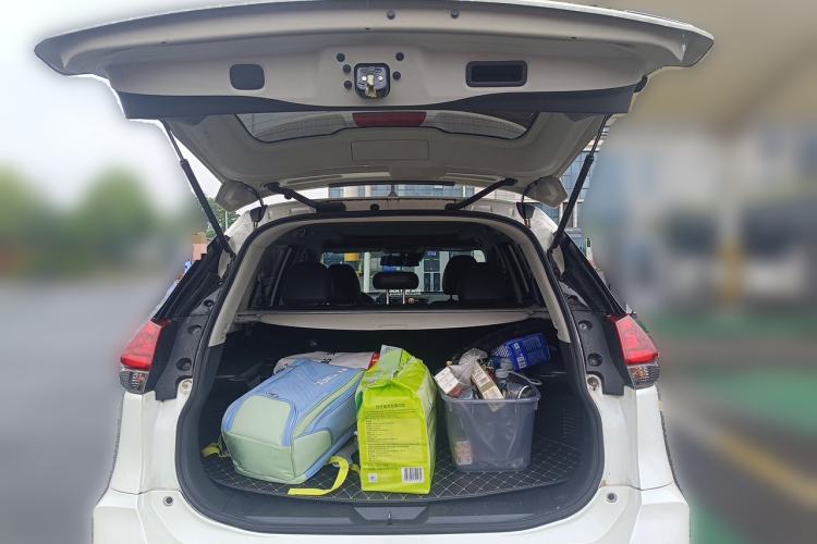Used Nissan X-Trail 2020 2.0L XL ITS CVT 2WD SmartConnect Comfort Edition Trunk