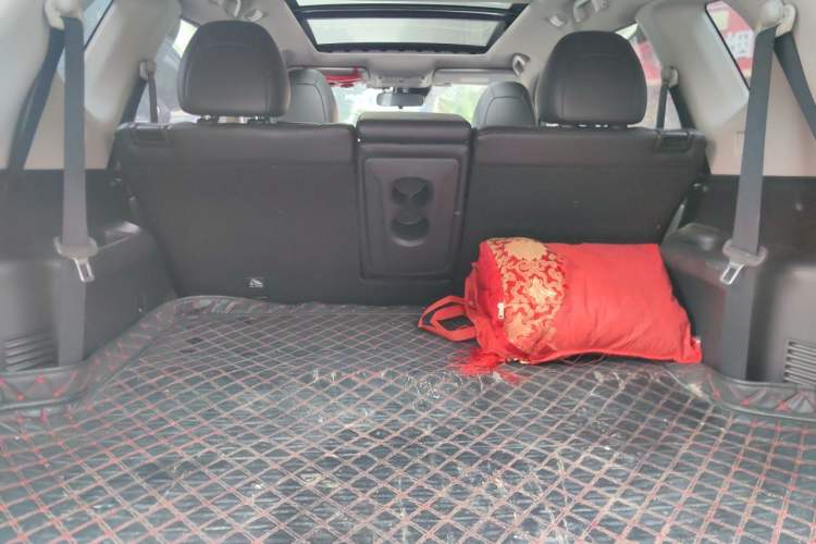 Used Nissan X-Trail 2020 2.0L XL ITS 3-Row CVT 2WD SmartConnect 7-Seater Comfort Edition Trunk