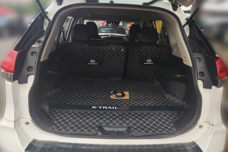 Used Nissan X-Trail 2020 2.0L XL ITS CVT 2WD SmartConnect Comfort Edition Trunk