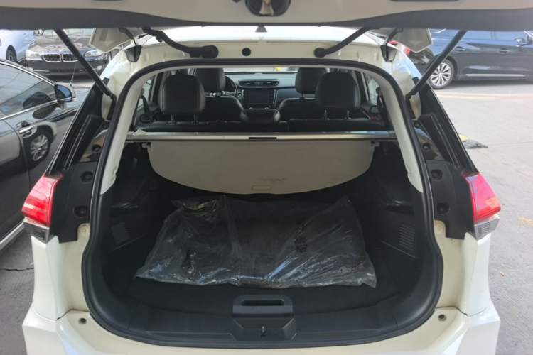 Used Nissan X-Trail 2020 2.0L XL Premium CVT 2WD SmartConnect Luxury Edition Trunk