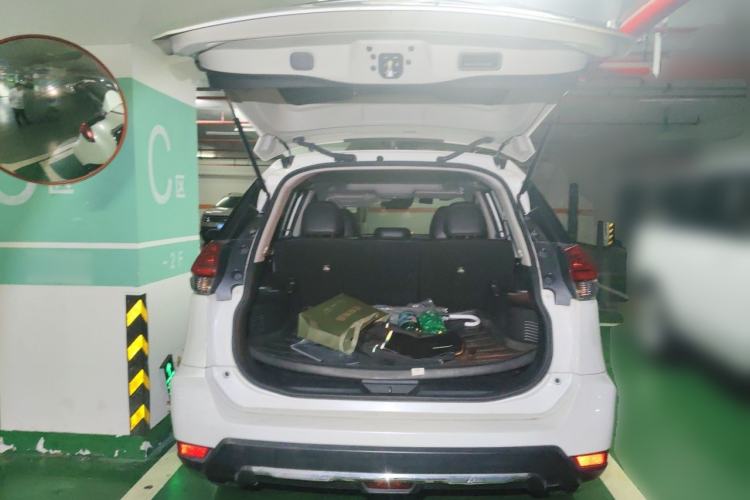 Used Nissan X-Trail 2020 2.0L XL ITS CVT 2WD SmartConnect Comfort Edition Trunk