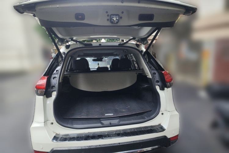 Used Nissan X-Trail 2020 2.5L XL ITS CVT 4WD Deluxe Navigation Edition Trunk