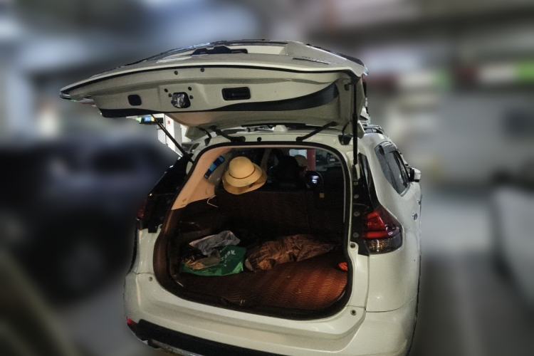 Used Nissan X-Trail 2020 2.0L XL ITS CVT 2WD SmartConnect Comfort Edition Trunk