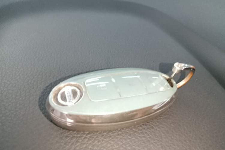 Used Nissan X-Trail 2020 2.0L XL ITS CVT 2WD SmartConnect Comfort Edition Vehicle Key