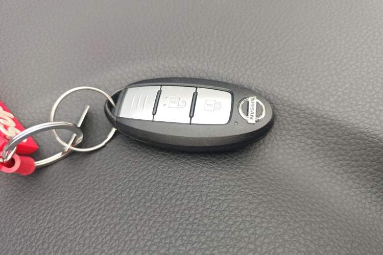 Used Nissan X-Trail 2020 2.0L XL ITS CVT 2WD SmartConnect Comfort Edition Vehicle Key