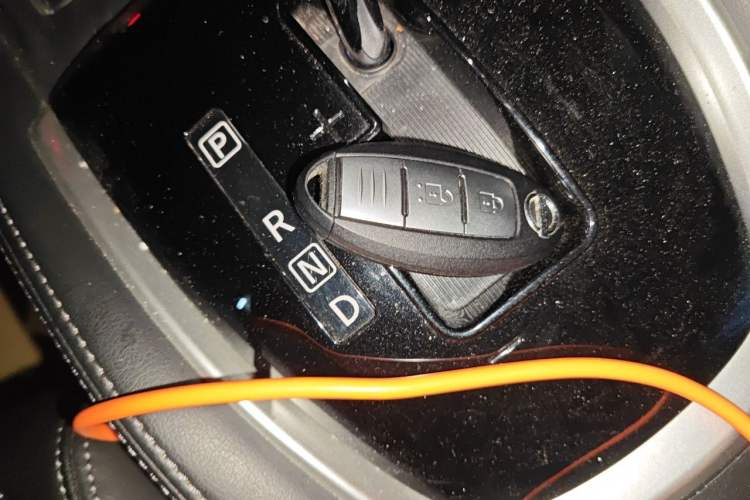 Used Nissan X-Trail 2020 2.0L XL Premium CVT 2WD SmartConnect Luxury Edition Vehicle Key