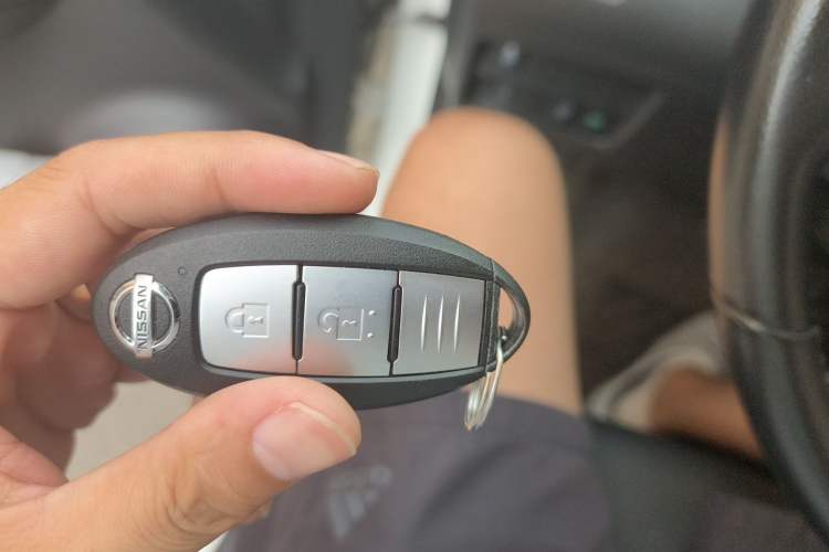 Used Nissan X-Trail 2020 2.0L XL ITS CVT 2WD SmartConnect Comfort Edition Vehicle Key
