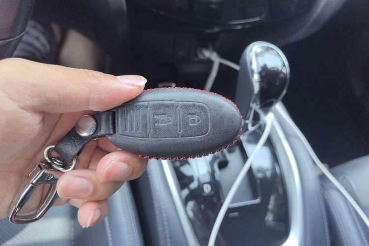 Used Nissan X-Trail 2020 2.0L XL ITS CVT 2WD SmartConnect Comfort Edition Vehicle Key