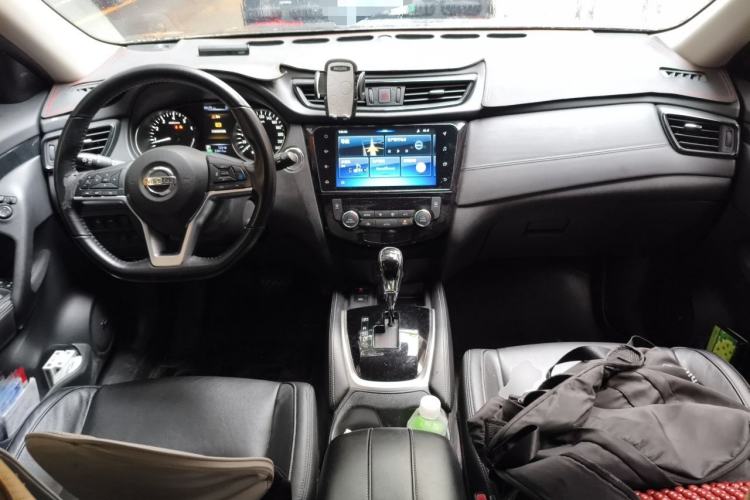 Used Nissan X-Trail 2020 2.5L XL ITS CVT 4WD Deluxe Navigation Edition Center Console