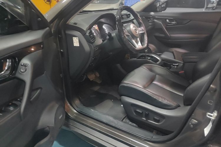 Used Nissan X-Trail 2020 2.5L XL ITS CVT 4WD Deluxe Navigation Edition Driver Seat