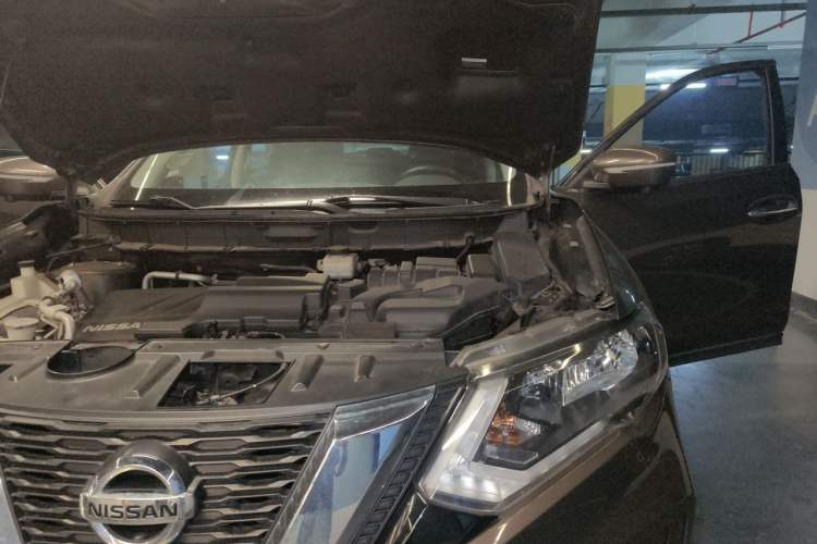 Used Nissan X-Trail 2020 2.0L XL ITS CVT 2WD SmartConnect Comfort Edition Engine Bay Left