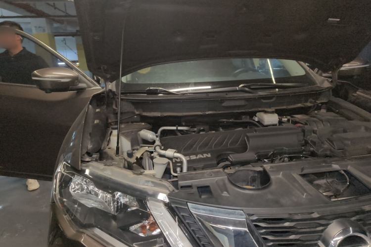Used Nissan X-Trail 2020 2.0L XL ITS CVT 2WD SmartConnect Comfort Edition Engine Bay Right
