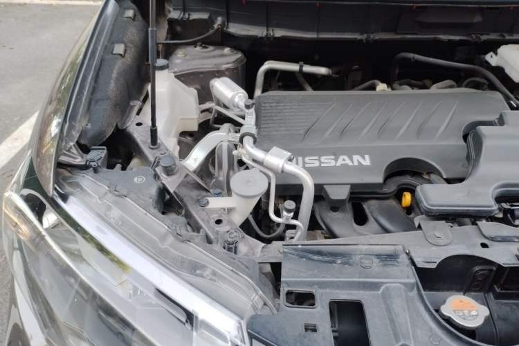 Used Nissan X-Trail 2020 2.0L XL ITS CVT 2WD SmartConnect Comfort Edition Engine Bay Right