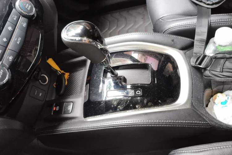 Used Nissan X-Trail 2020 2.5L XL ITS CVT 4WD Deluxe Navigation Edition Gear Lever
