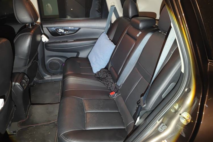 Used Nissan X-Trail 2020 2.5L XL ITS CVT 4WD Deluxe Navigation Edition Left Rear Seat