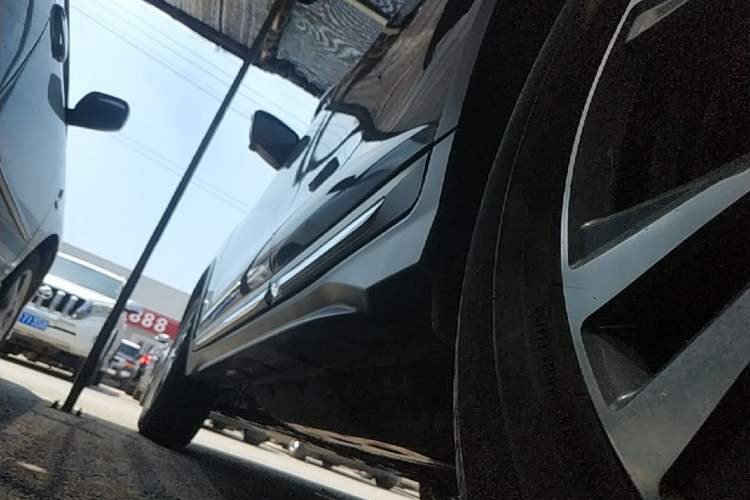 Used Nissan X-Trail 2020 2.5L XL ITS CVT 4WD Deluxe Navigation Edition Left Side Sill