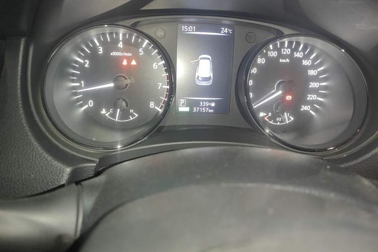 Used Nissan X-Trail 2020 2.5L XL ITS CVT 4WD Deluxe Navigation Edition Odometer Close Up