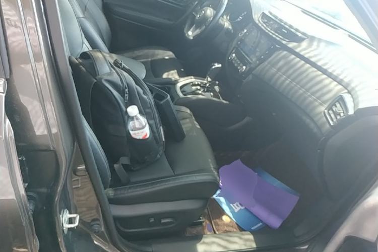 Used Nissan X-Trail 2020 2.5L XL ITS CVT 4WD Deluxe Navigation Edition Right Front Seat