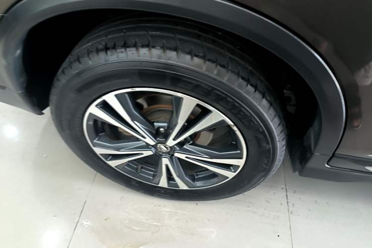 Used Nissan X-Trail 2020 2.5L XL ITS CVT 4WD Deluxe Navigation Edition Right Rear Wheel Hub
