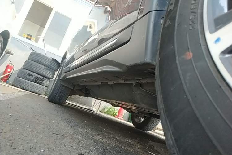 Used Nissan X-Trail 2020 2.5L XL ITS CVT 4WD Deluxe Navigation Edition Right Side Sill