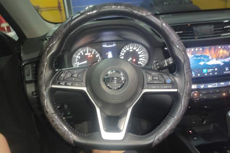 Used Nissan X-Trail 2020 2.5L XL ITS CVT 4WD Deluxe Navigation Edition Steering Wheel