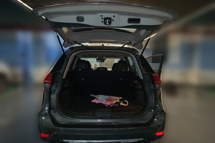 Used Nissan X-Trail 2020 2.0L XL ITS CVT 2WD SmartConnect Comfort Edition Trunk