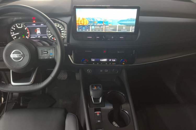 Used Nissan X-Trail 2021 VC-Turbo 300 CVT 2WD Luxury Edition Audio And AC Panel
