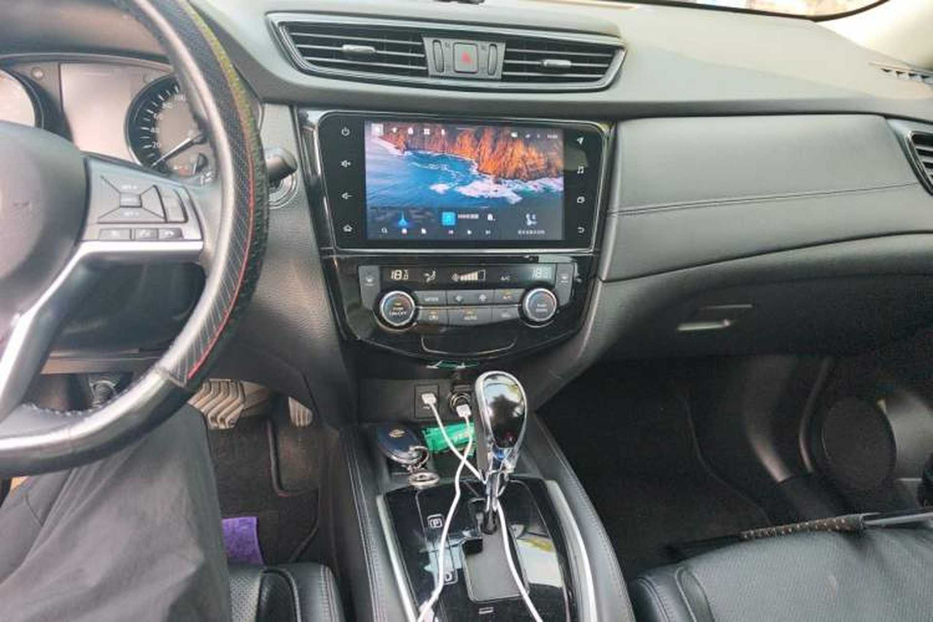 Used Nissan X-Trail 2021 2.0L CVT 2WD XL ITS SmartConnect Comfort Edition Audio And AC Panel