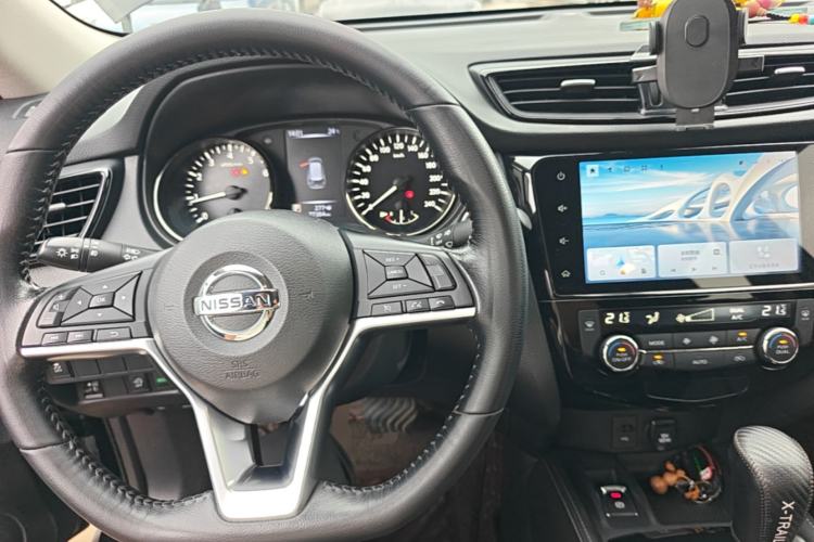 Used Nissan X-Trail 2021 2.0L CVT 2WD XL ITS Comfort Commemorative Edition Center Console