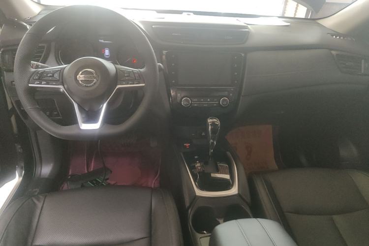 Used Nissan X-Trail 2021 2.0L CVT 2WD XL Premium SmartConnect Deluxe Edition Center Console