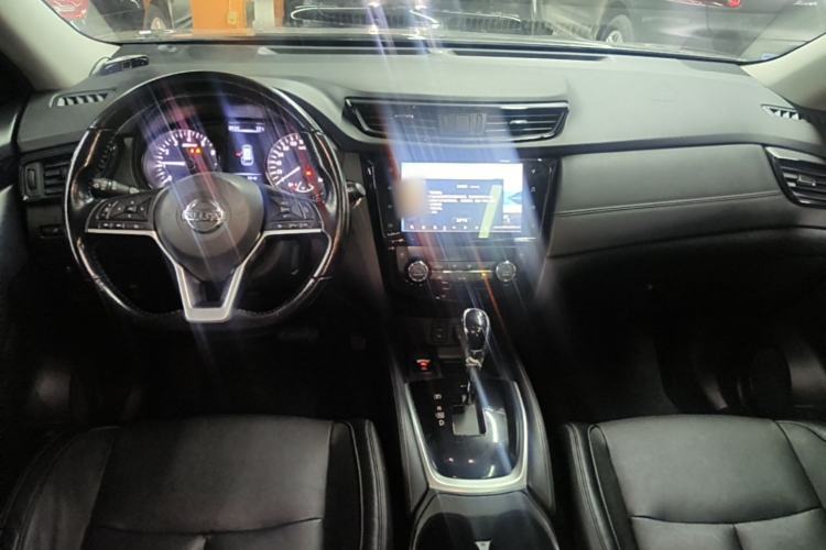 Used Nissan X-Trail 2021 2.0L CVT 2WD XL ITS SmartConnect Comfort Edition Center Console