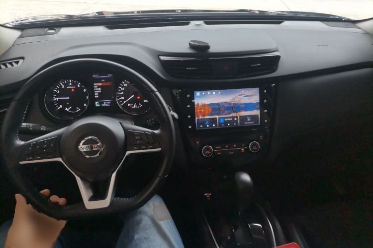 Used Nissan X-Trail 2021 2.0L CVT 2WD XL Premium Commemorative Edition Center Console
