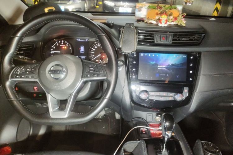 Used Nissan X-Trail 2021 2.0L CVT 2WD XL Premium Commemorative Edition Center Console