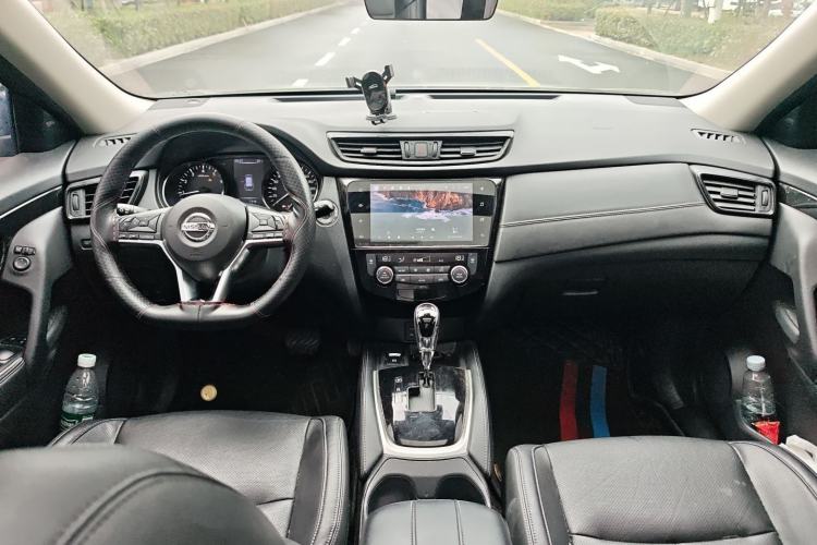 Used Nissan X-Trail 2021 2.0L CVT 2WD XL ITS SmartConnect Comfort Edition Center Console