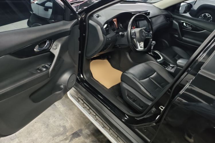 Used Nissan X-Trail 2021 2.5L CVT 4WD XL ITS Luxury Navigation Edition Driver Seat