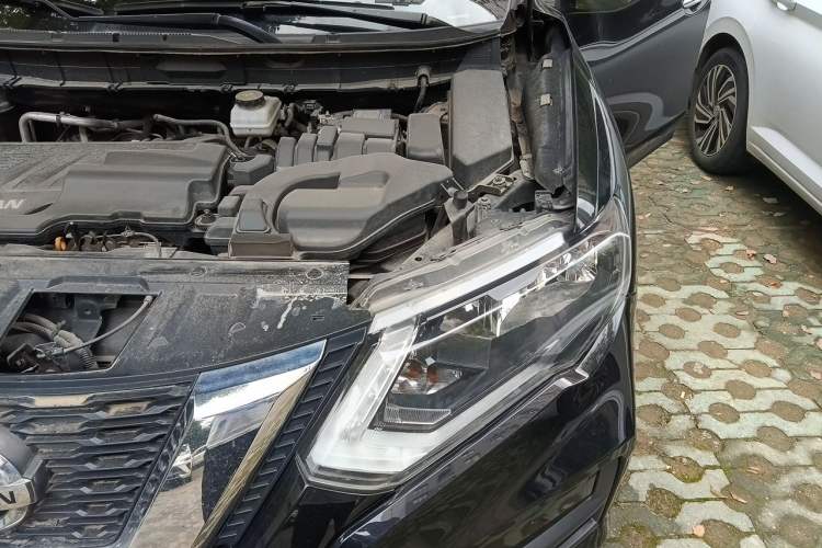 Used Nissan X-Trail 2021 2.0L CVT 2WD XE Fashion Edition Engine Bay Left