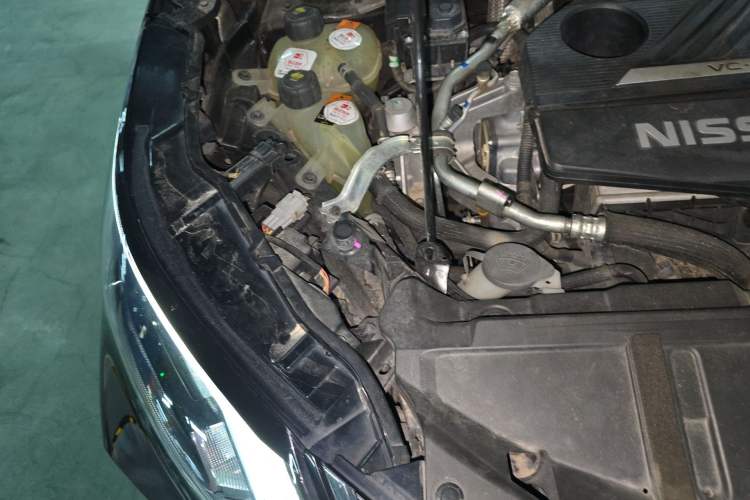 Used Nissan X-Trail 2021 VC-Turbo 300 CVT 2WD Luxury Edition Engine Bay Right