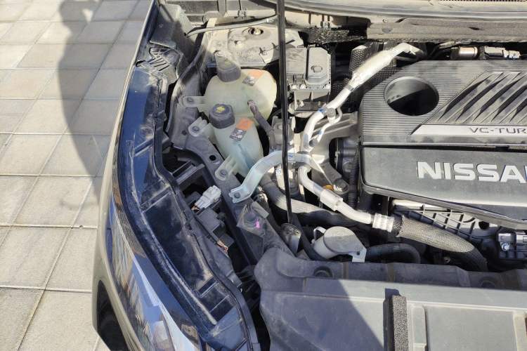 Used Nissan X-Trail 2021 VC-Turbo 300 CVT 2WD Luxury Edition Engine Bay Right