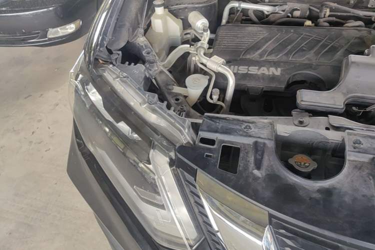 Used Nissan X-Trail 2021 2.0L CVT 2WD XL ITS Comfort Commemorative Edition Engine Bay Right