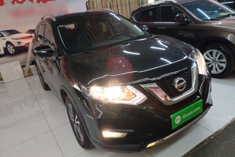 Used Nissan X-Trail 2021 2.5L CVT 4WD XL SmartConnect Leading Edition Exterior 2