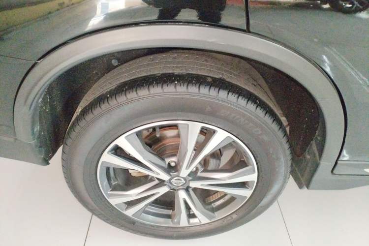 Used Nissan X-Trail 2021 2.5L CVT 4WD XL SmartConnect Leading Edition Exterior 8