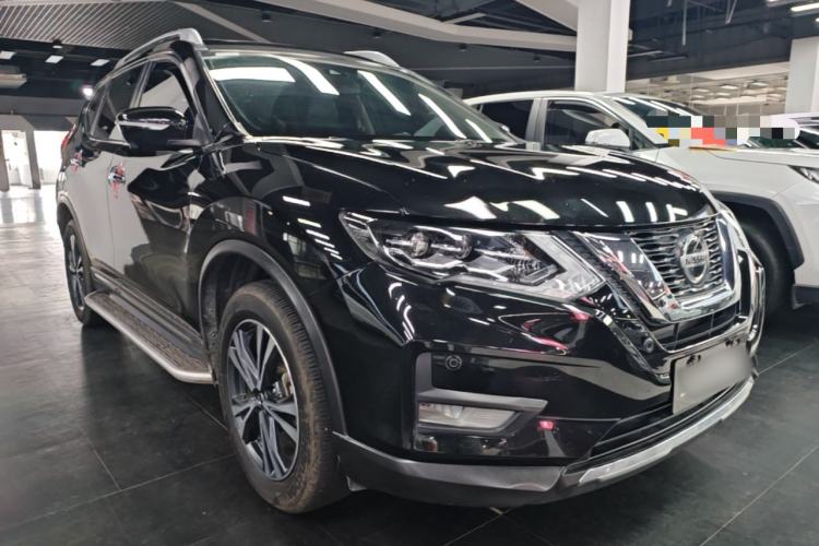 Used Nissan X-Trail 2021 2.5L CVT 4WD XL ITS Luxury Navigation Edition Front Right 45 Deg