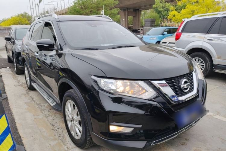 Used Nissan X-Trail 2021 2.0L CVT 2WD XL ITS SmartConnect Comfort Edition Front Right 45 Deg