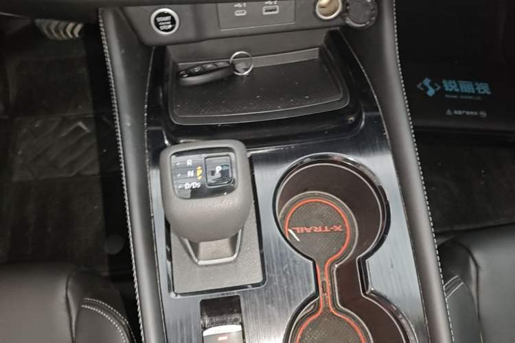 Used Nissan X-Trail 2021 VC-Turbo 300 CVT 2WD Luxury Edition Gear Lever