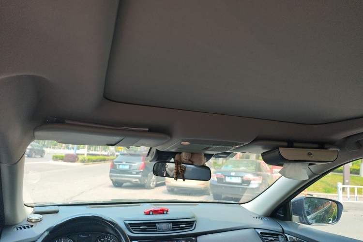 Used Nissan X-Trail 2021 2.0L CVT 2WD XL ITS SmartConnect Comfort Edition Headliner