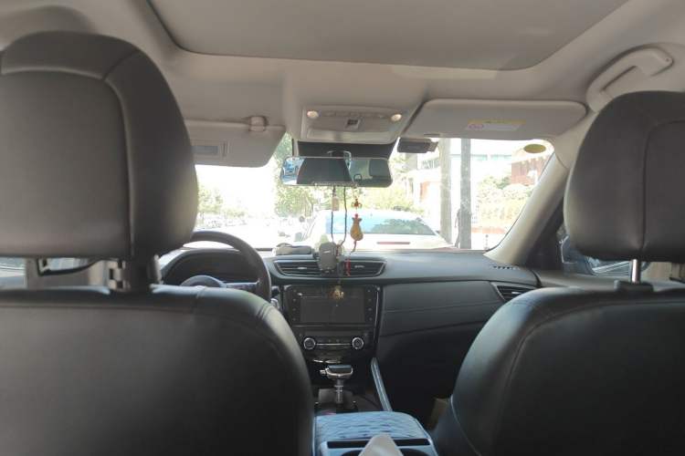 Used Nissan X-Trail 2021 2.0L CVT 2WD XL ITS SmartConnect Comfort Edition Headliner