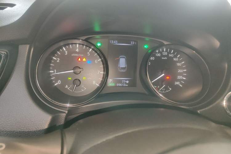 Used Nissan X-Trail 2021 2.0L CVT 2WD XL Premium SmartConnect Deluxe Edition Instrument Cluster