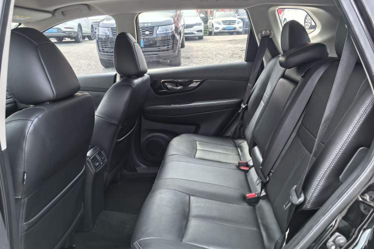 Used Nissan X-Trail 2021 2.0L CVT 2WD XL Premium Commemorative Edition Interior 3